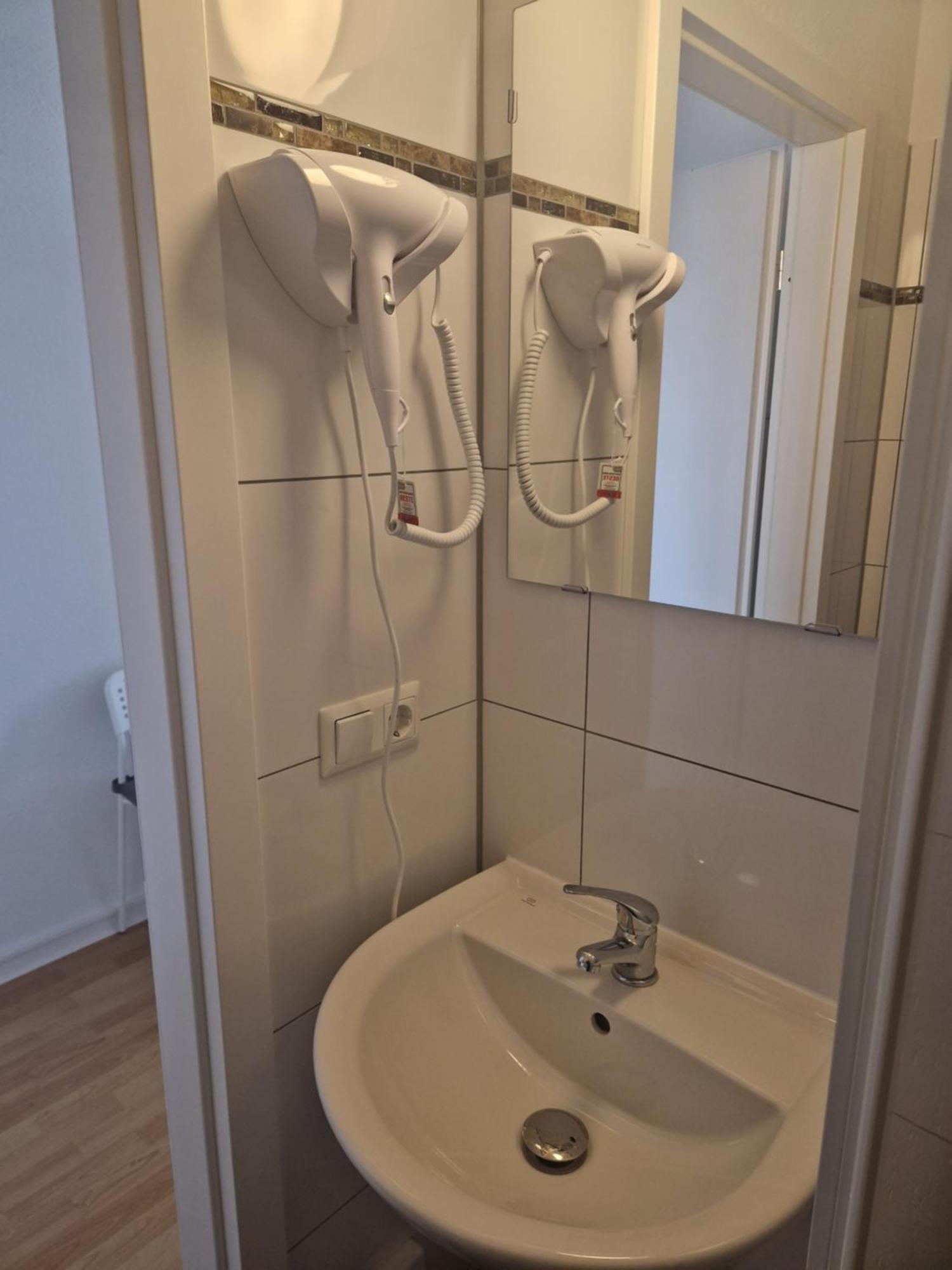 Zimmervermietung Berlin Mertens Apartment Ngoại thất bức ảnh